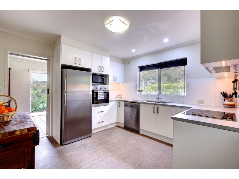 202 Piccadilly Road, Piccadilly SA 5151
