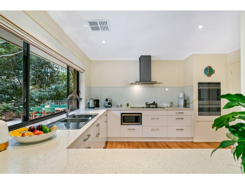 6 The Vines Court, Aldgate SA 5154