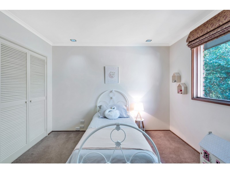 16 First Avenue, Bridgewater SA 5155