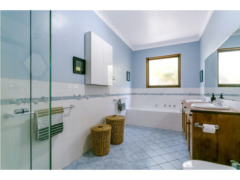 54 Aldgate Valley Road, Aldgate SA 5154