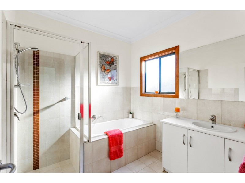 19 Oratava Avenue, Bridgewater SA 5155