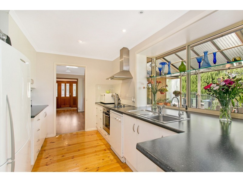 16 Penola Road, Aldgate SA 5154