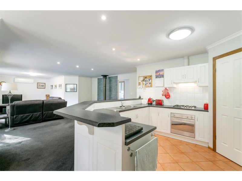 29 Hender Road, Heathfield SA 5153