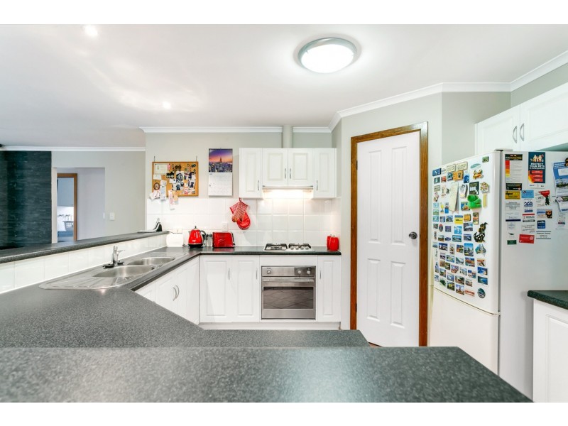 29 Hender Road, Heathfield SA 5153