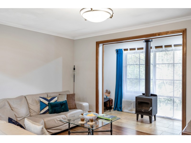 22 Avoca Avenue, Bridgewater SA 5155