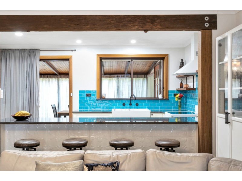 22 Avoca Avenue, Bridgewater SA 5155