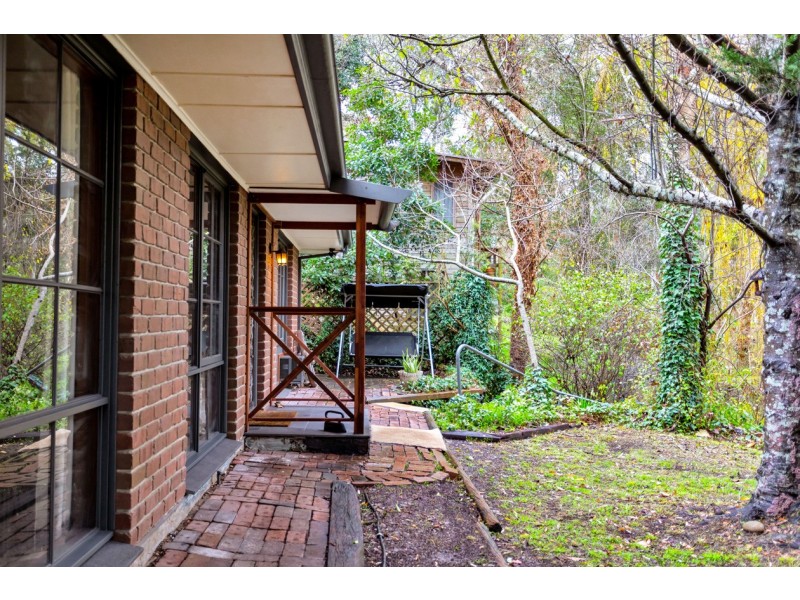 22 Avoca Avenue, Bridgewater SA 5155