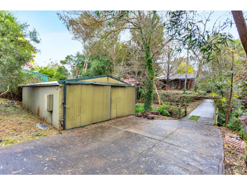22 Avoca Avenue, Bridgewater SA 5155