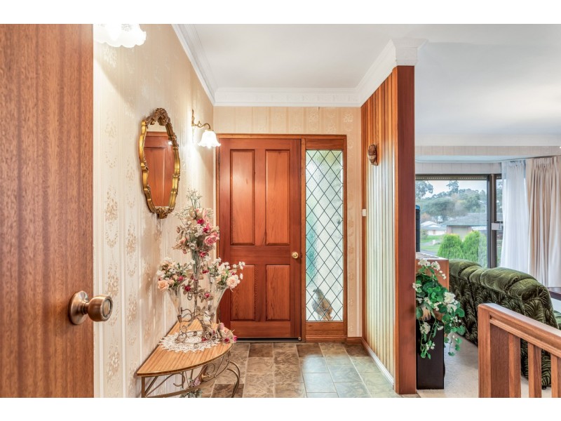 10 Nitschke Drive, Hahndorf SA 5245