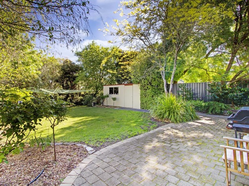1 Hakea Court, Bridgewater SA 5155