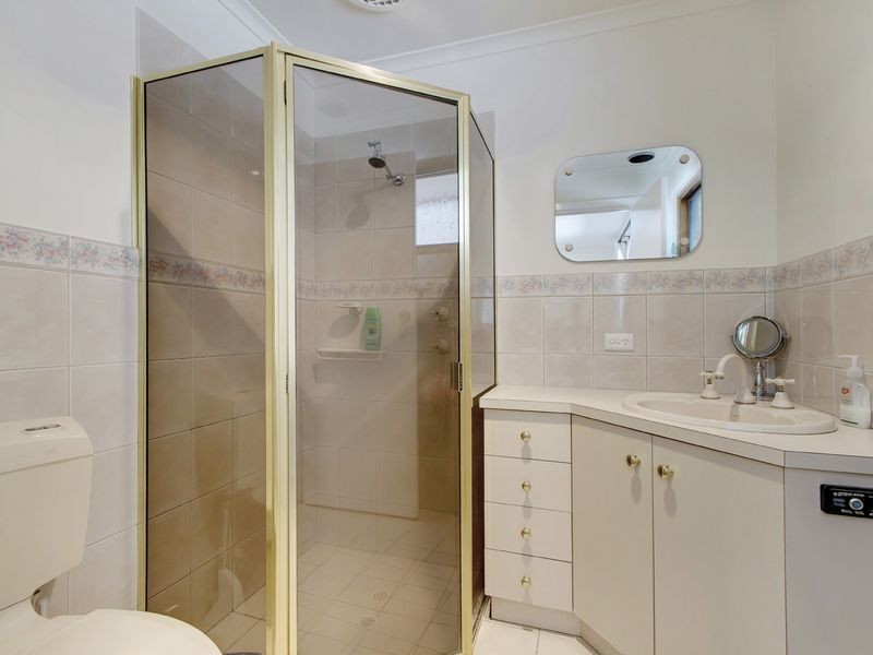 1 Hakea Court, Bridgewater SA 5155