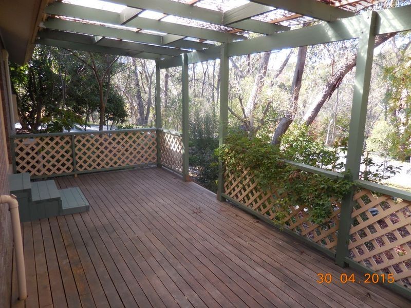 4 Cave Avenue, Bridgewater SA 5155