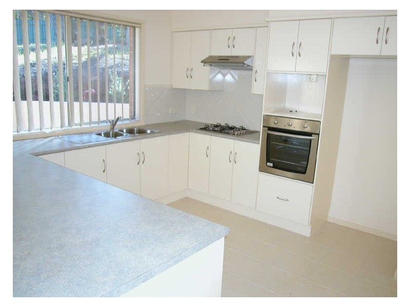 3 Village Court, Aldgate SA 5154