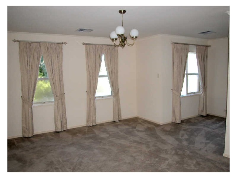 3 Village Court, Aldgate SA 5154