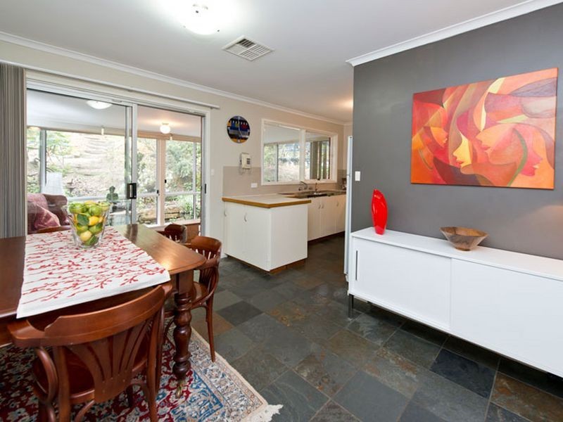 12 Dell Road, Stirling SA 5152