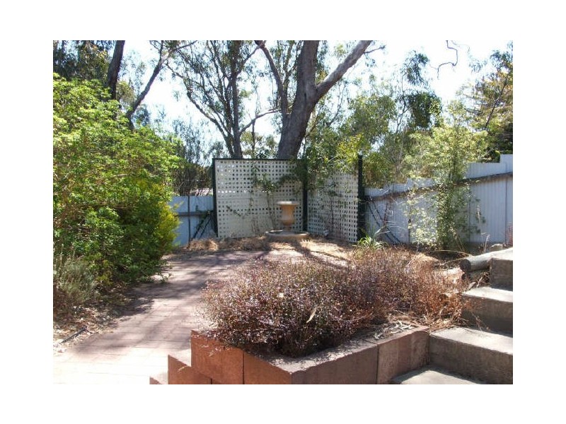 11 Rowlands Hill Road,, Coromandel Valley SA 5051