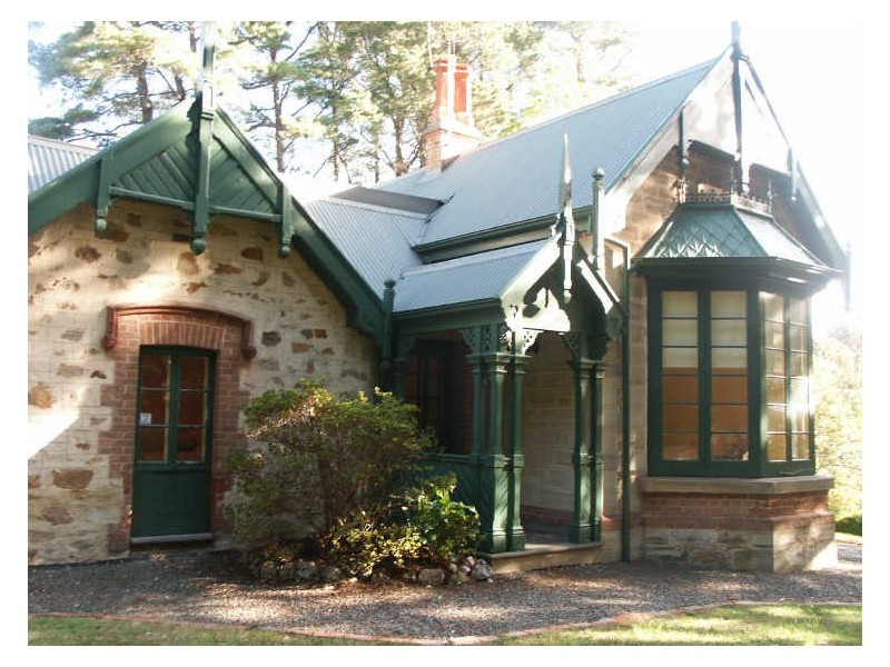 21 Pine, Stirling SA 5152