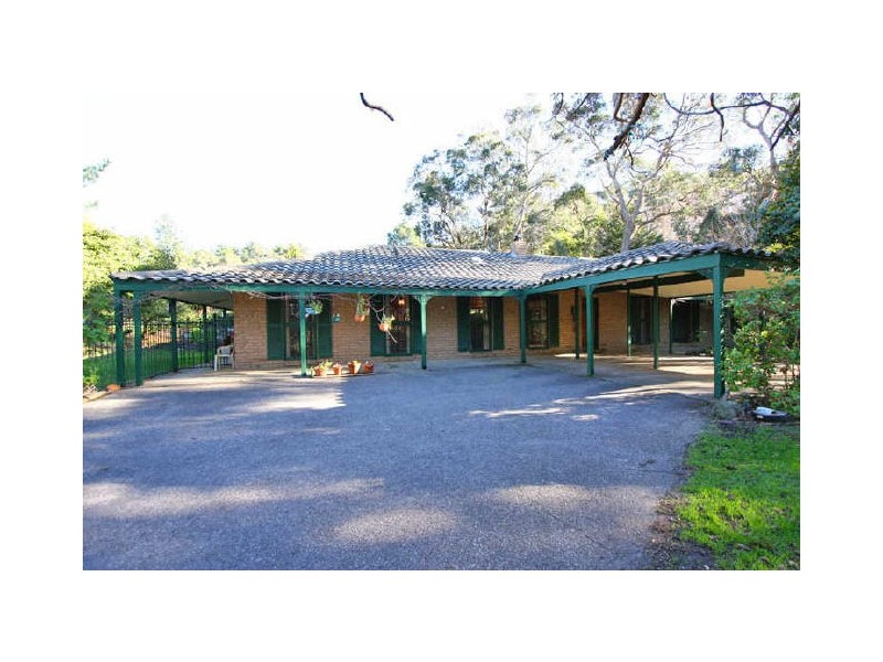 23 Lewis Avenue, Aldgate SA 5154