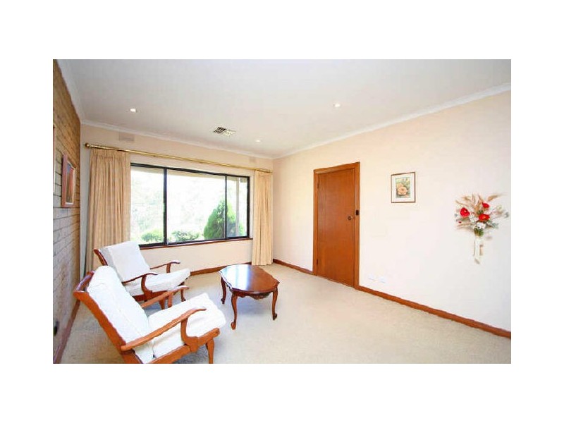 13 Banksia Crescent, Belair SA 5052