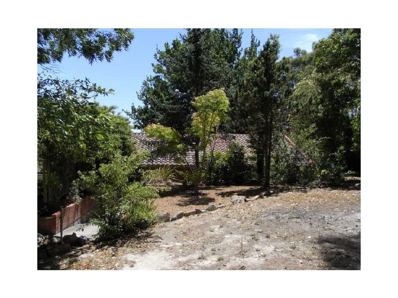 33 Second Avenue, Bridgewater SA 5155