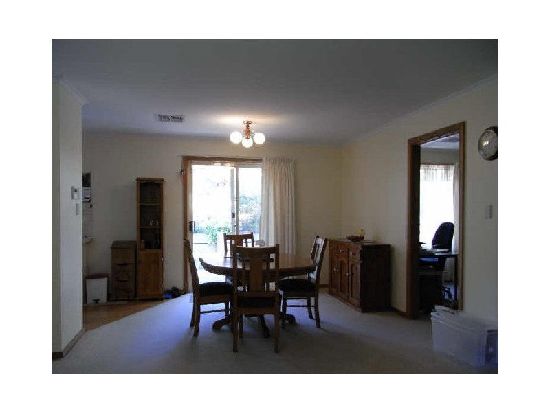 16 Mountford Avenue, Bridgewater SA 5155