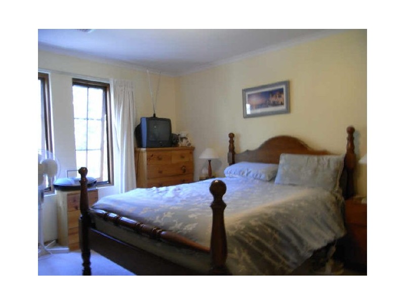 16 Mountford Avenue, Bridgewater SA 5155