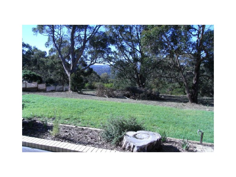 3 Cichon Road, Bridgewater SA 5155