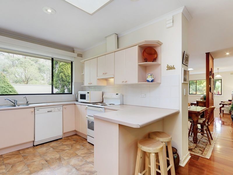 31 Woorabinda Drive, Stirling SA 5152