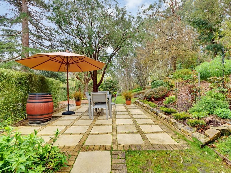 31 Woorabinda Drive, Stirling SA 5152