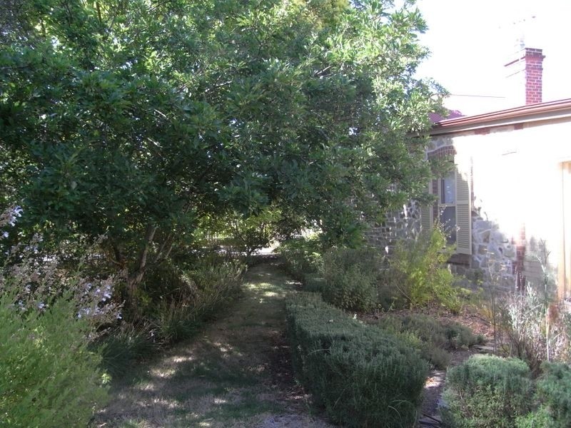 9 Victoria Street, Hahndorf SA 5245