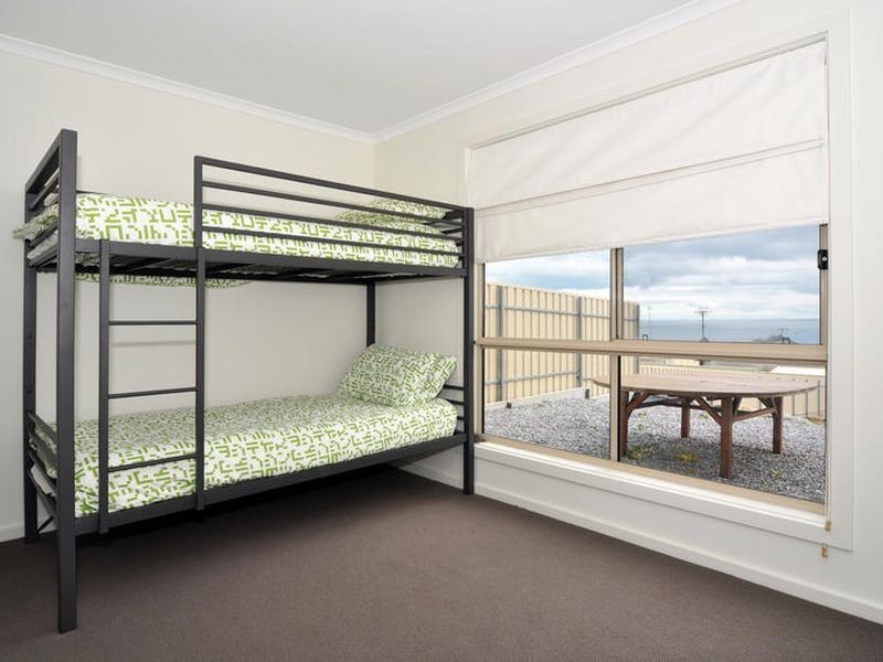 24 Elanora Crescent, Cape Jervis SA 5204