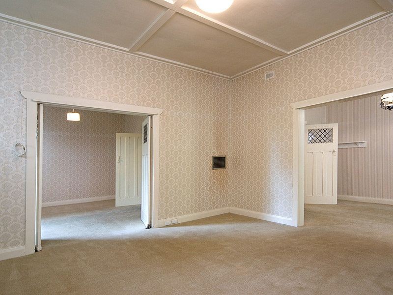 8 Stonehenge Road, Stirling SA 5152