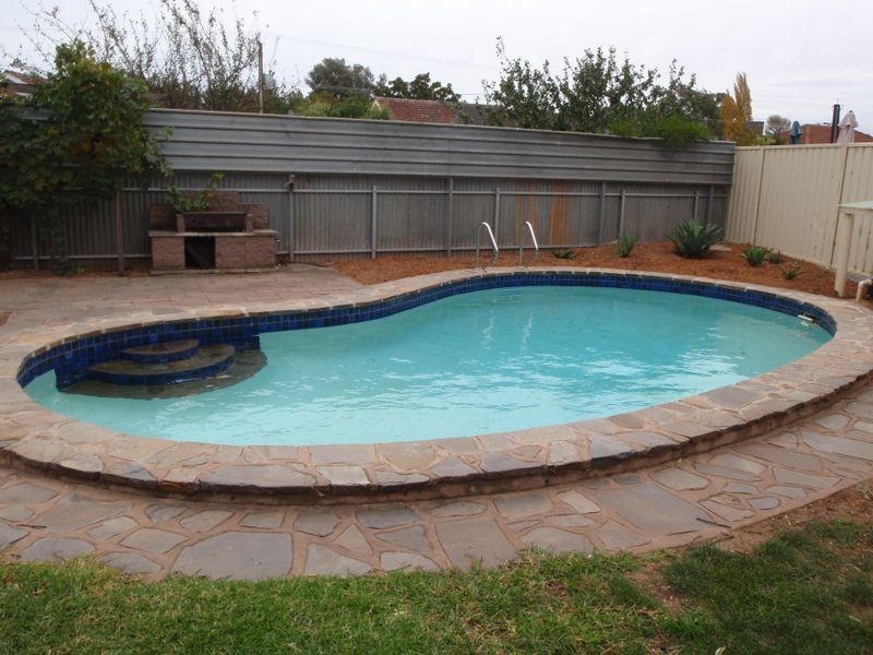 19 Laurel Avenue, Campbelltown SA 5074