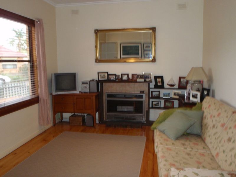 19 Laurel Avenue, Campbelltown SA 5074