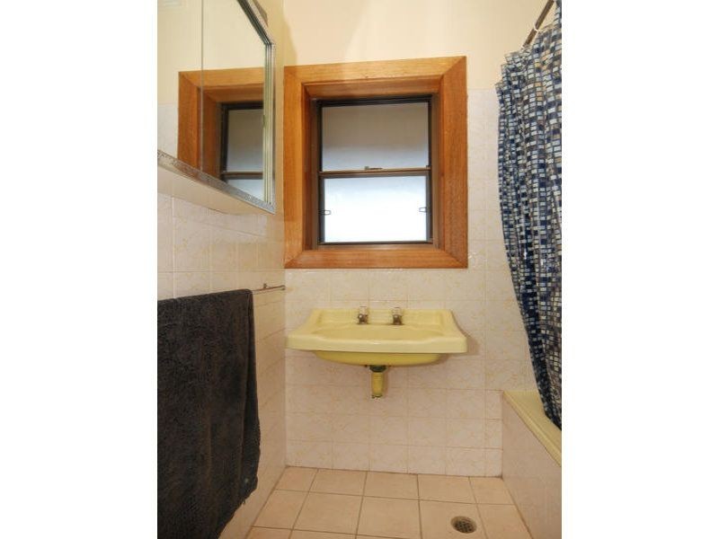 19 Laurel Avenue, Campbelltown SA 5074