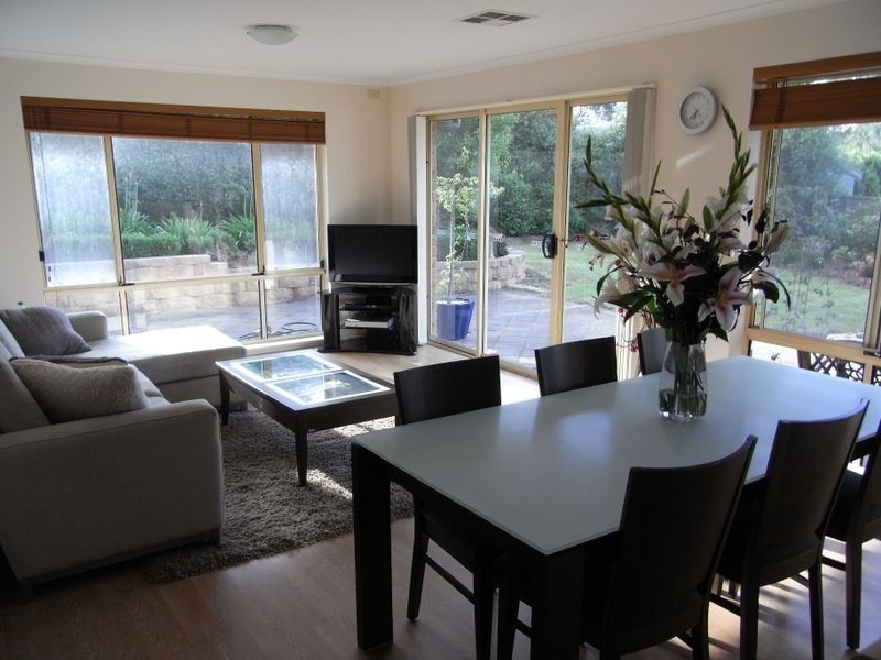 64 Wembley Avenue, Bridgewater SA 5155