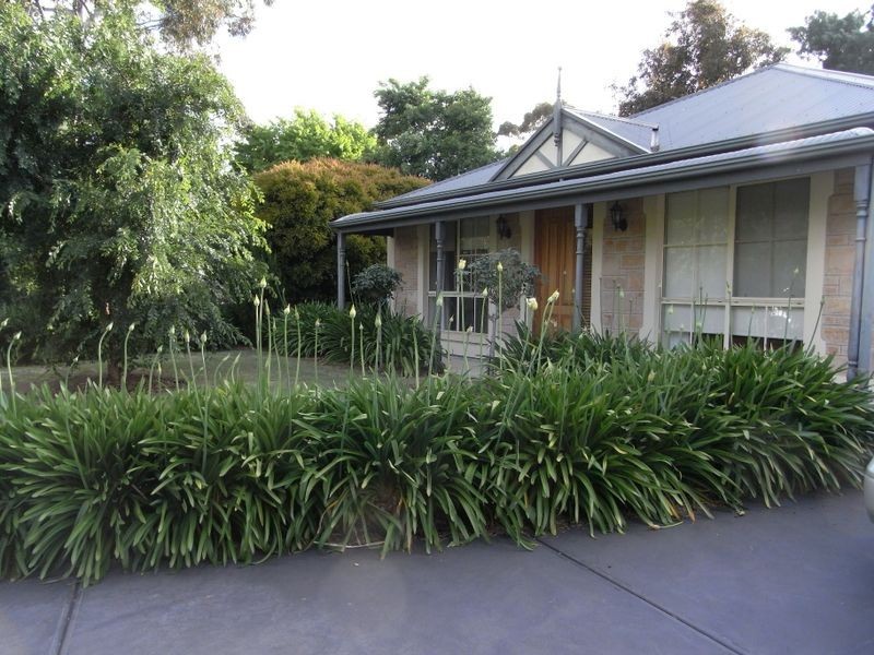 64 Wembley Avenue, Bridgewater SA 5155