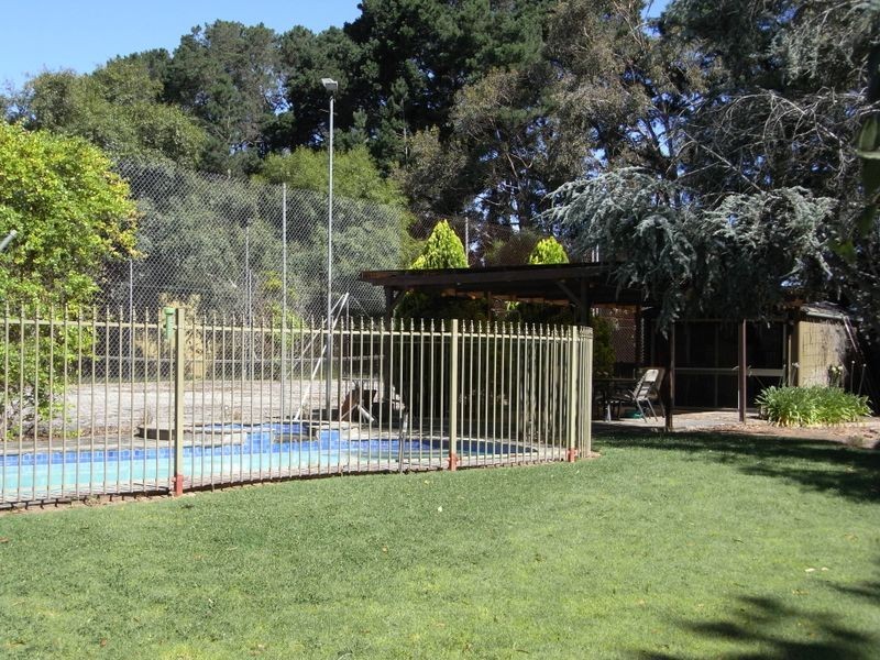 33 Sandow Road, Verdun SA 5245
