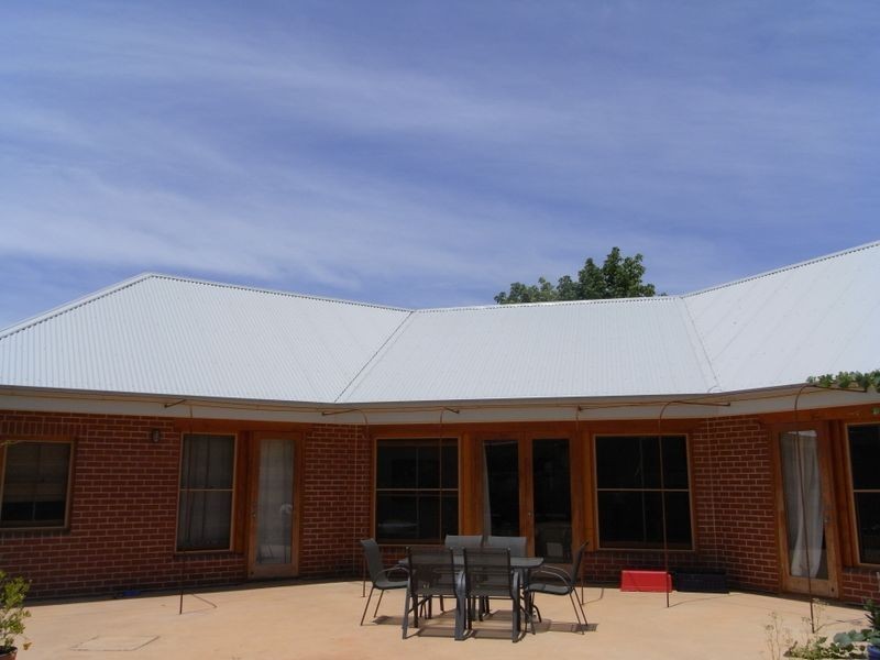 98 Swamp Road, Uraidla SA 5142