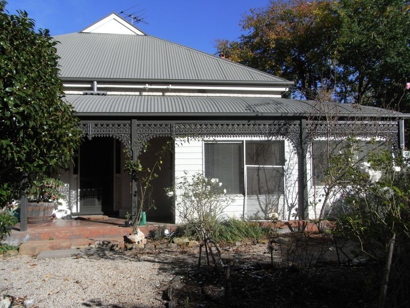 8 Ashenden Road, Aldgate SA 5154