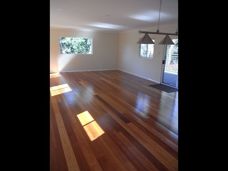 18 Lesley Crescent, Crafers SA 5152