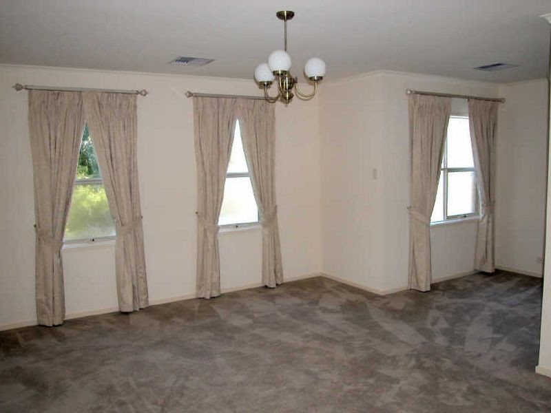 3 Village Court, Aldgate SA 5154