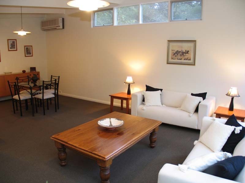 1 Salmon Avenue, Crafers SA 5152