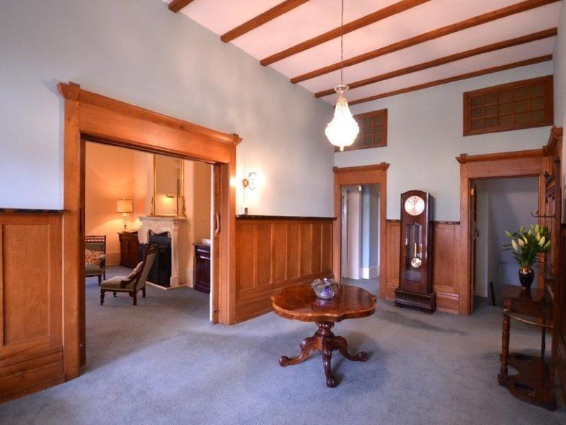 24 Old Mt Barker Rd, Crafers SA 5152