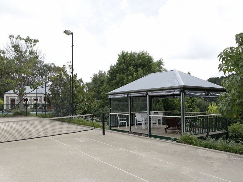 213 Gully Rd, Bridgewater SA 5155