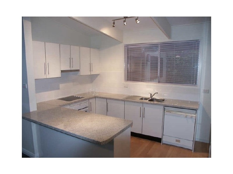 1 Salmon Avenue, Crafers SA 5152