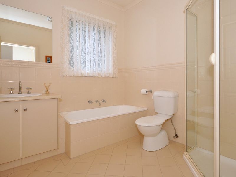 2 Village Crt, Aldgate SA 5154