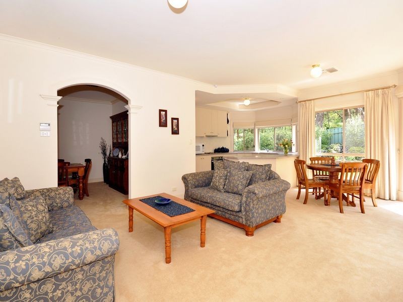 2 Village Crt, Aldgate SA 5154
