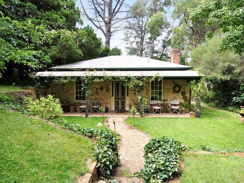 12A Rosewarne Crescent, Bridgewater SA 5155