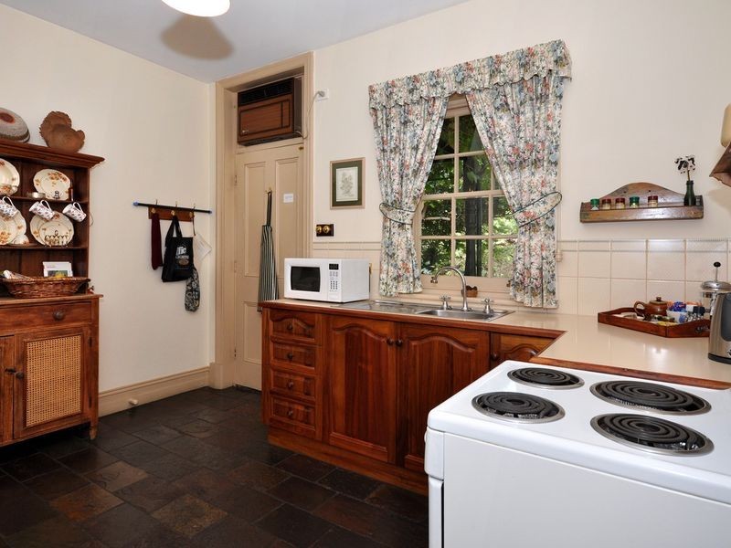 12A Rosewarne Crescent, Bridgewater SA 5155